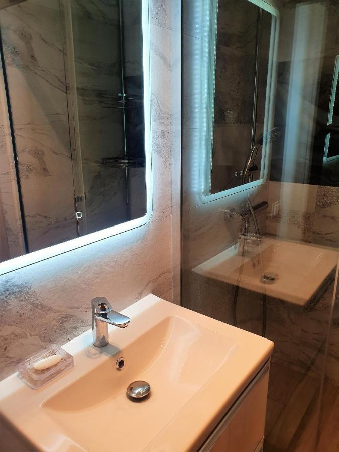 Apartament Beige Z Ogrodkiem จิปโนแวค ภายนอก รูปภาพ